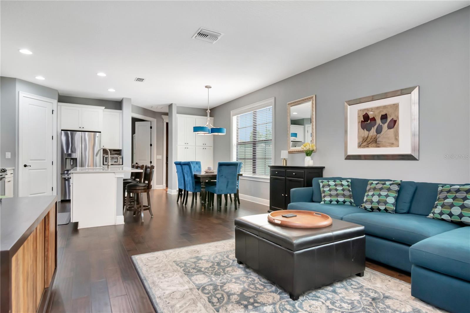 Image 10 of 35 For 409 Tampania Avenue 2