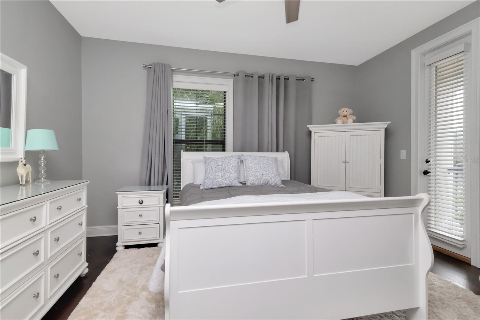 Image 26 of 35 For 409 Tampania Avenue 2