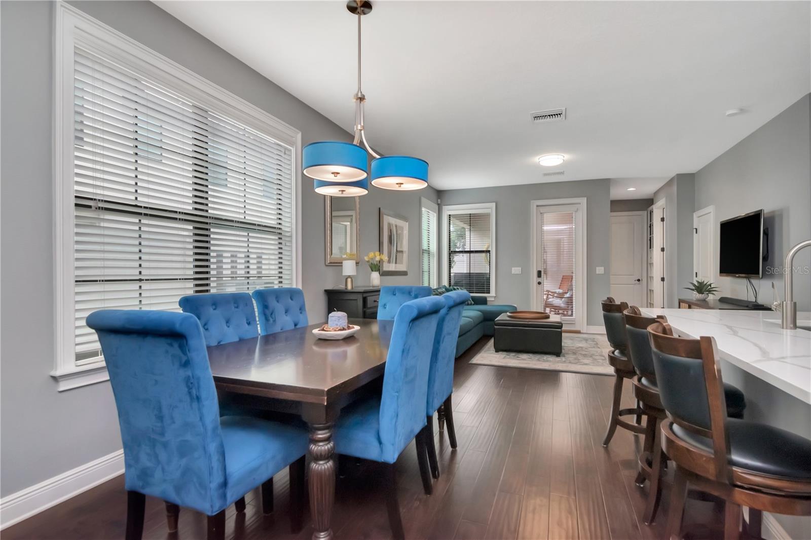 Image 4 of 35 For 409 Tampania Avenue 2