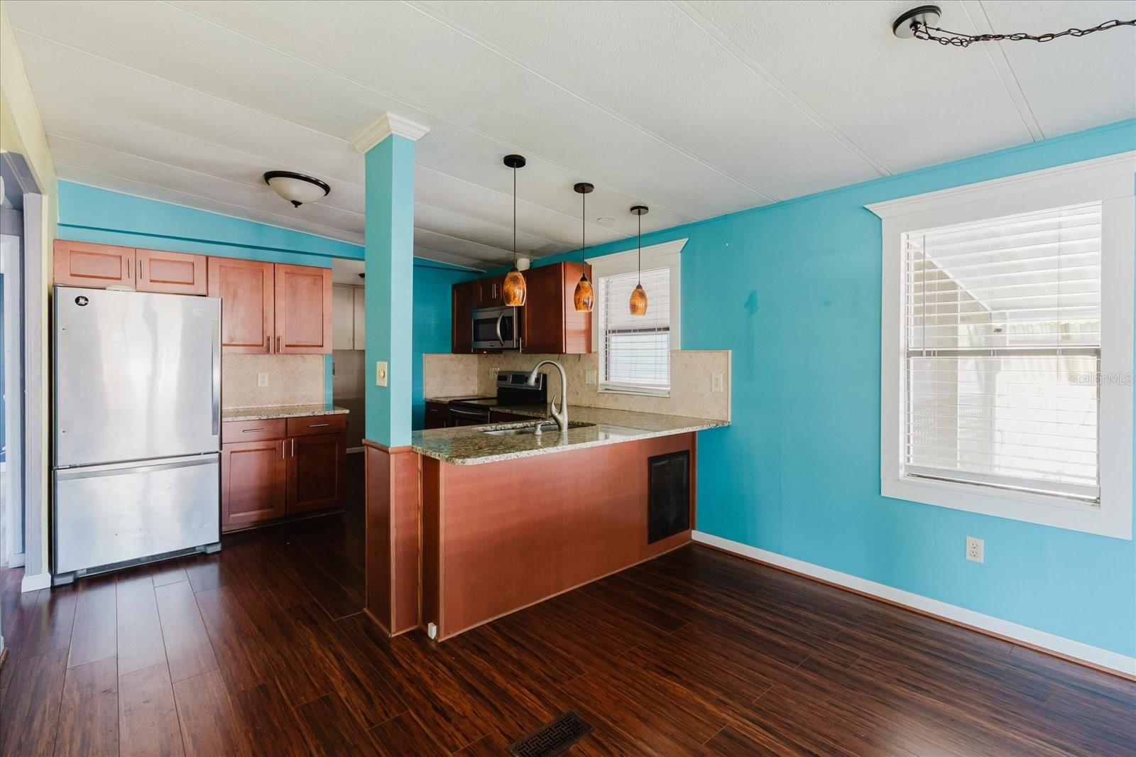 Image 19 of 52 For 372 Cobia Way