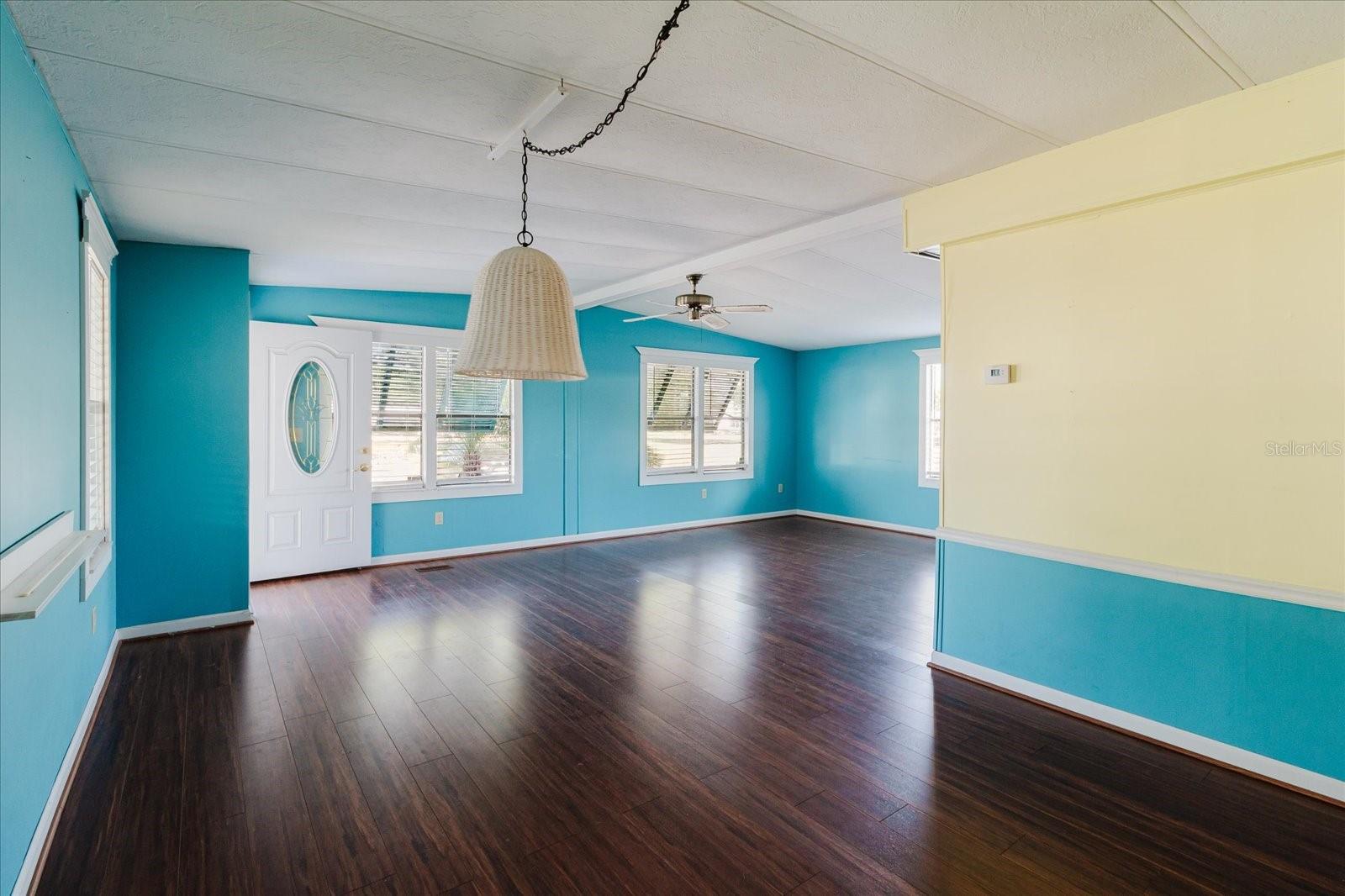 Image 21 of 52 For 372 Cobia Way