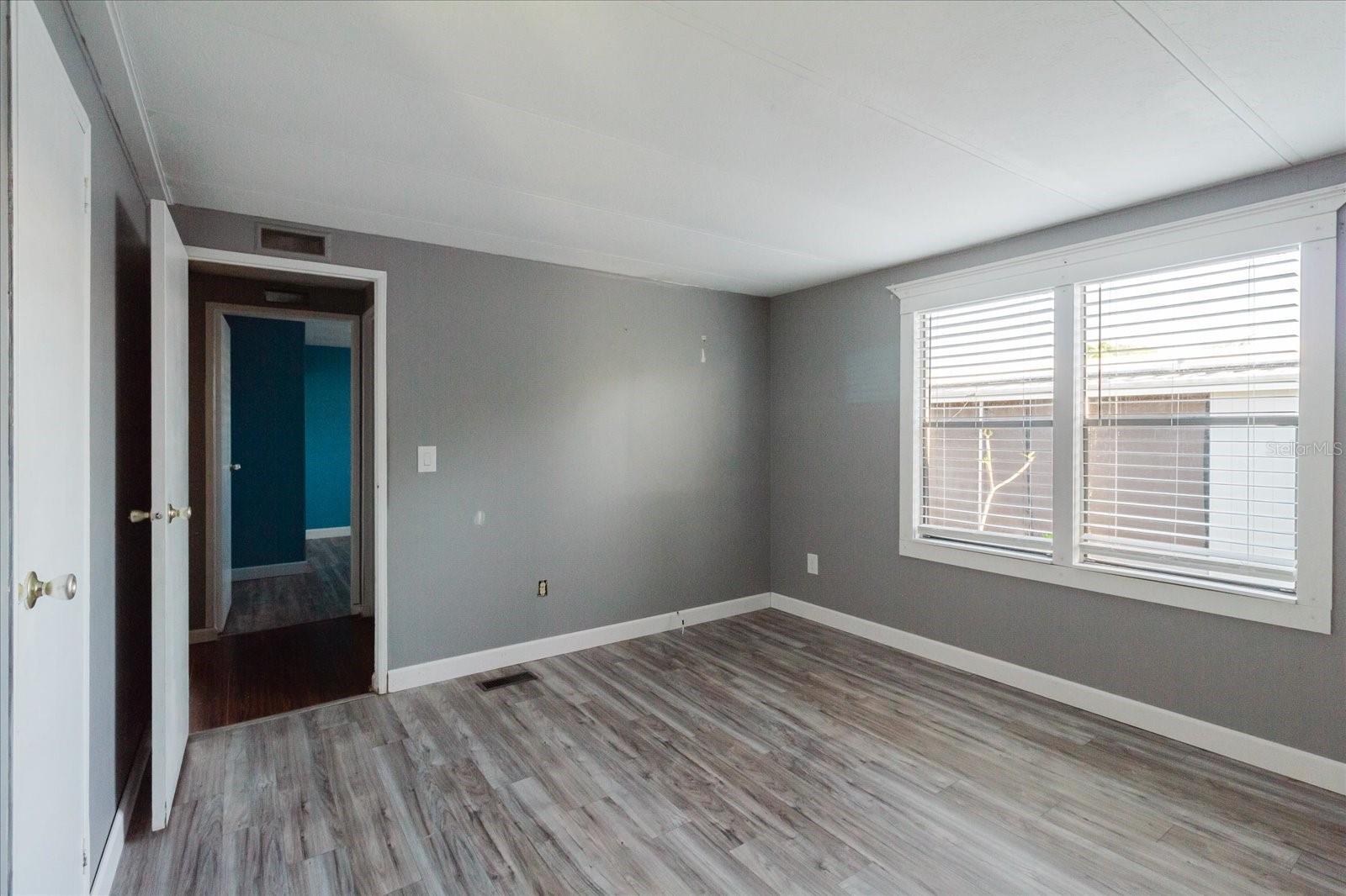 Image 29 of 52 For 372 Cobia Way