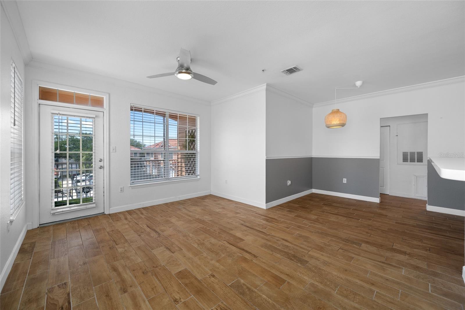 Image 12 of 52 For 5000 Culbreath Key Way 1-201