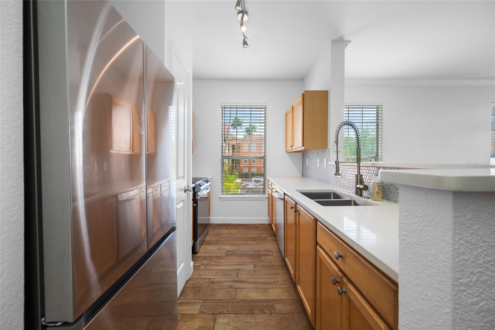 Image 16 of 52 For 5000 Culbreath Key Way 1-201