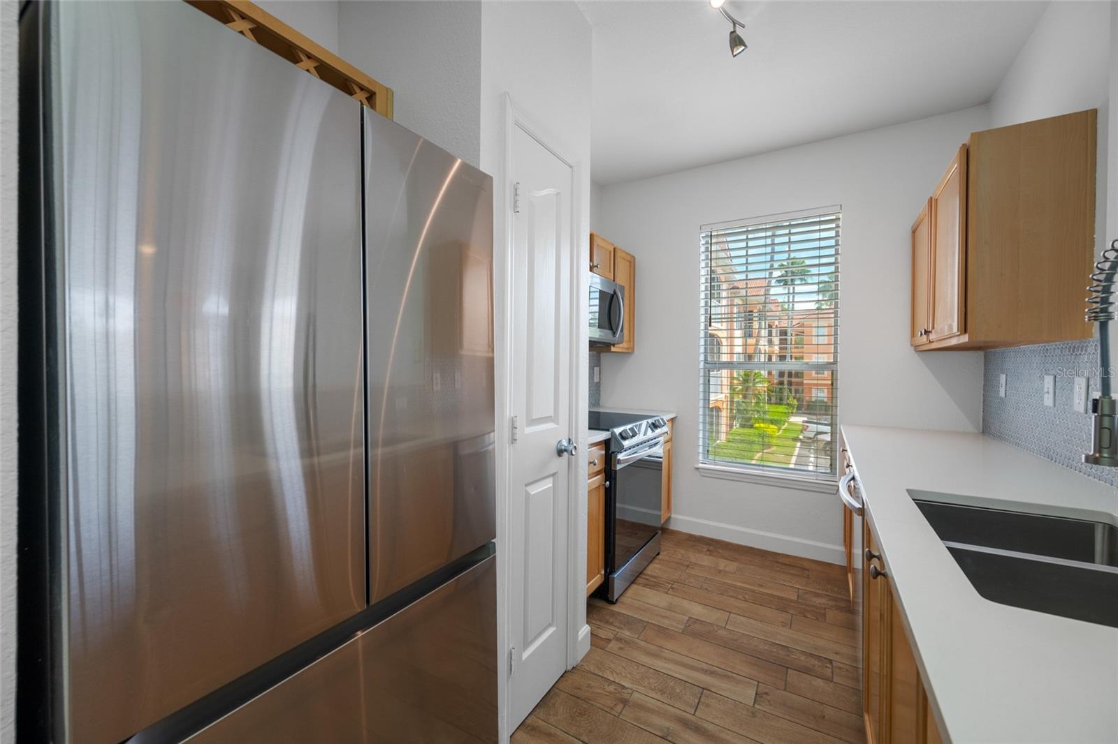 Image 18 of 52 For 5000 Culbreath Key Way 1-201