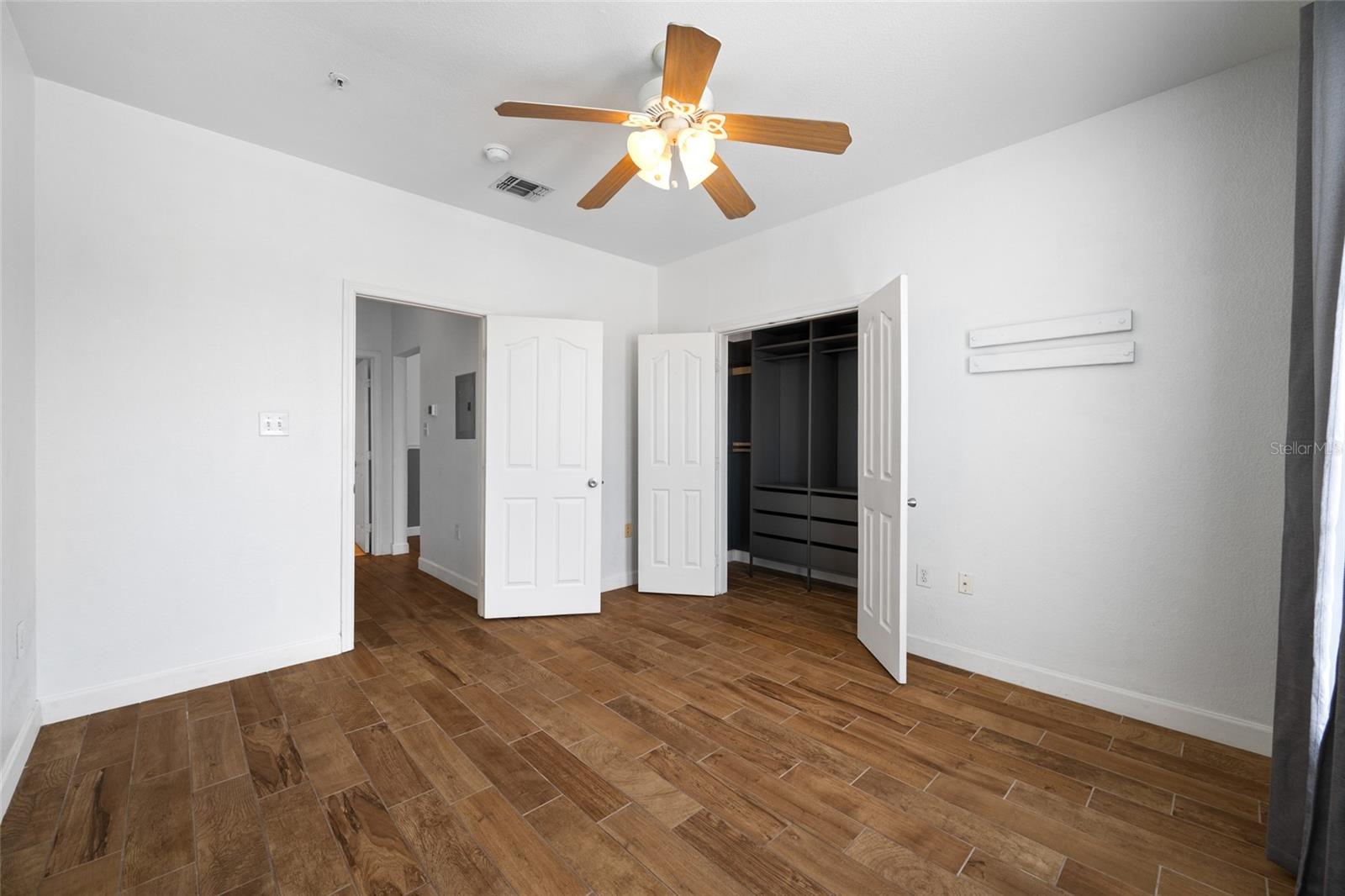 Image 27 of 52 For 5000 Culbreath Key Way 1-201