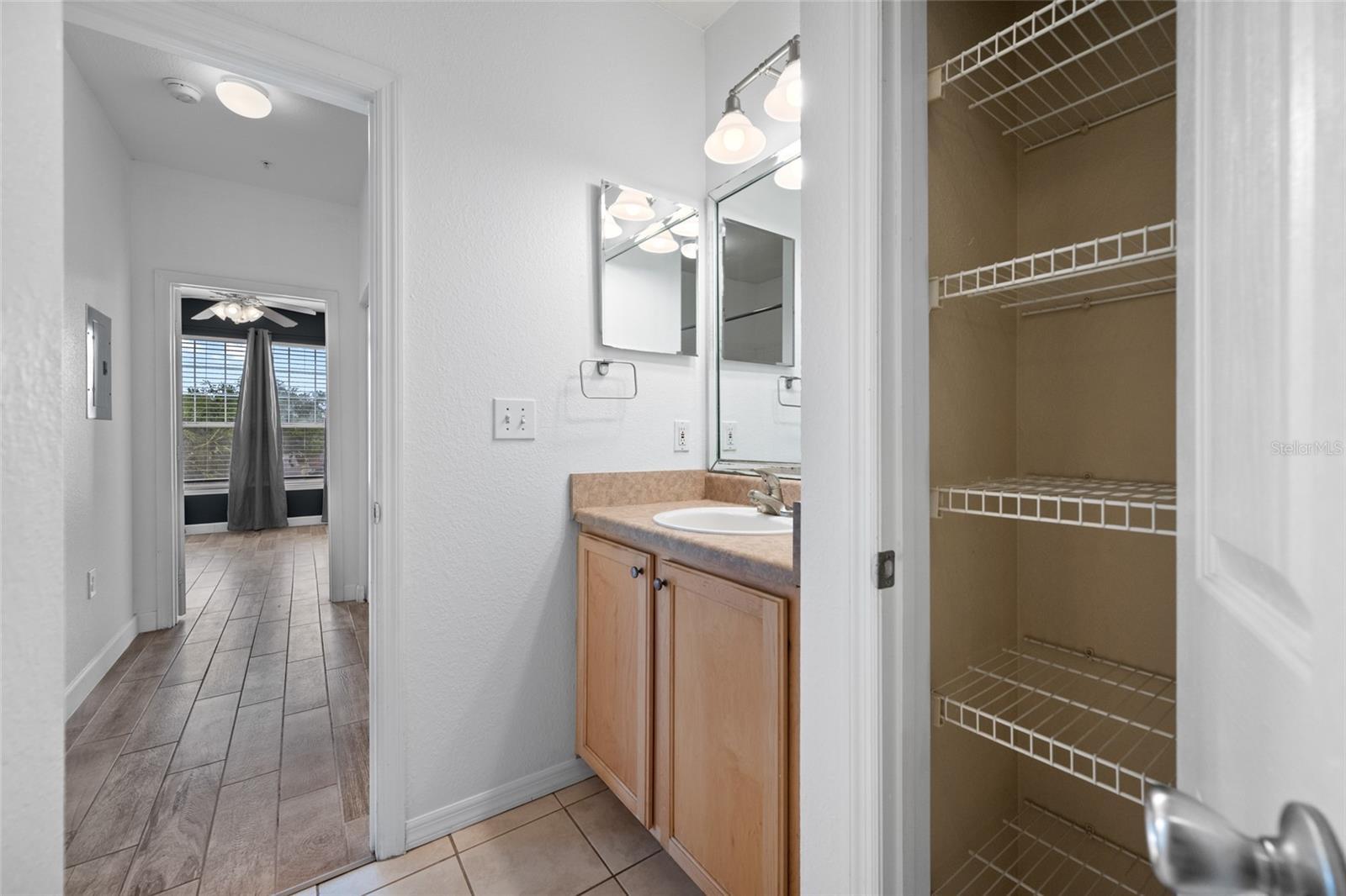 Image 35 of 52 For 5000 Culbreath Key Way 1-201