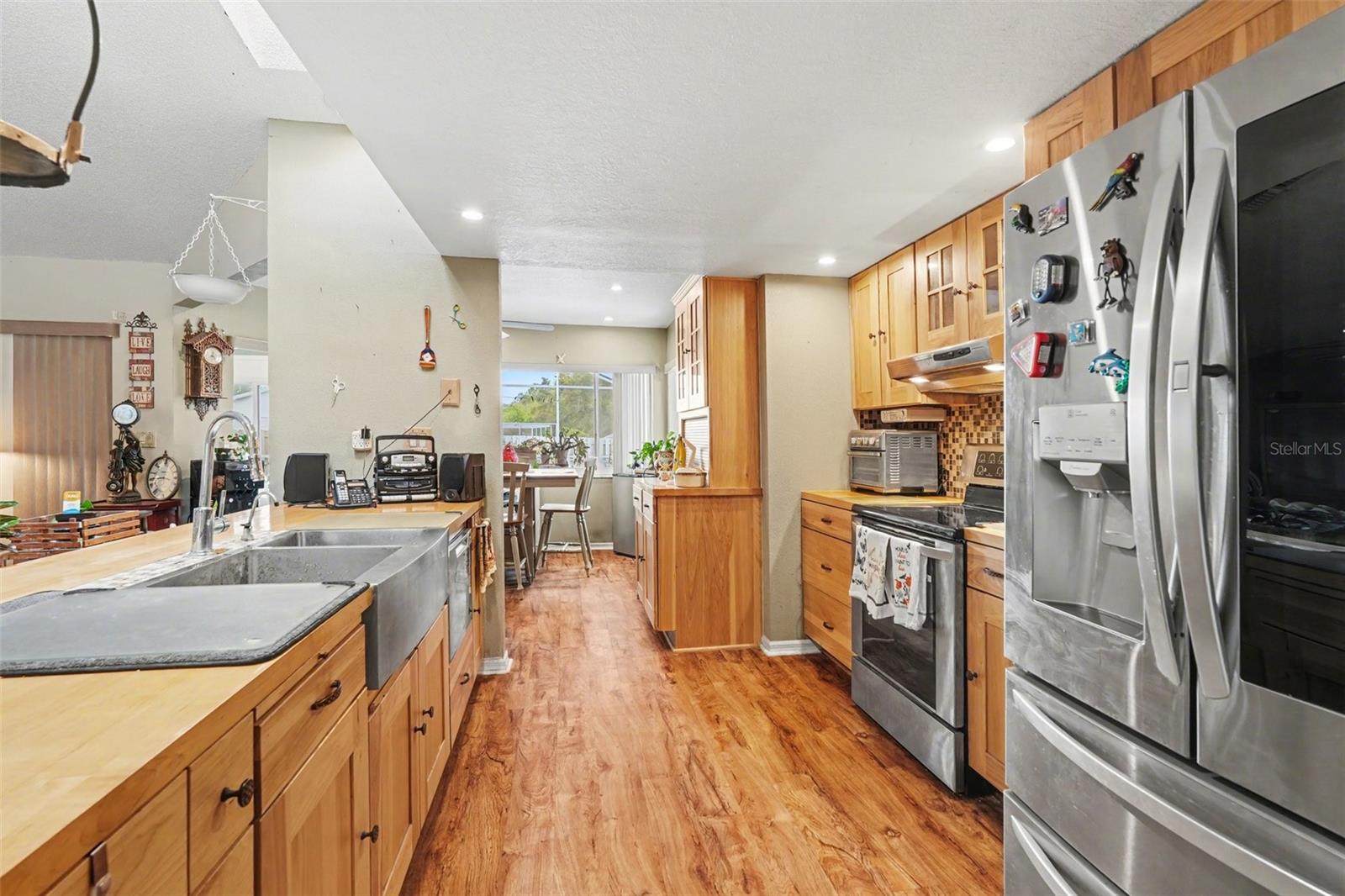 Image 12 of 31 For 10267 Elgin Boulevard