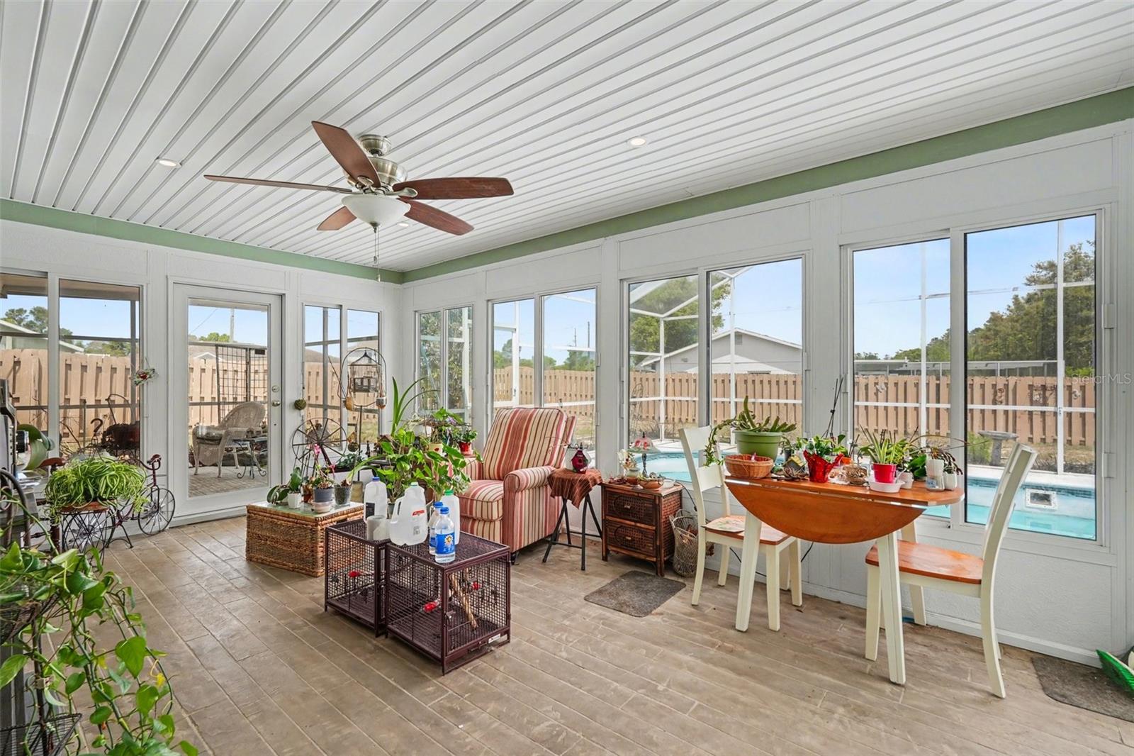 Image 23 of 31 For 10267 Elgin Boulevard