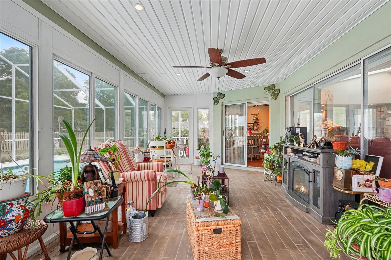 Image 24 of 31 For 10267 Elgin Boulevard