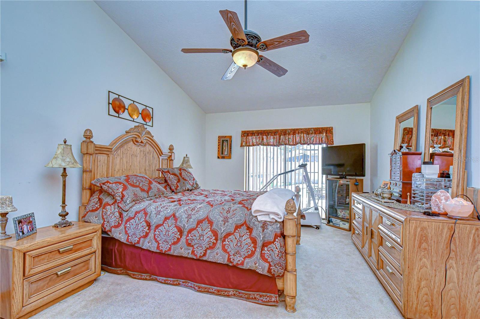 Image 14 of 37 For 3522 Springville Drive