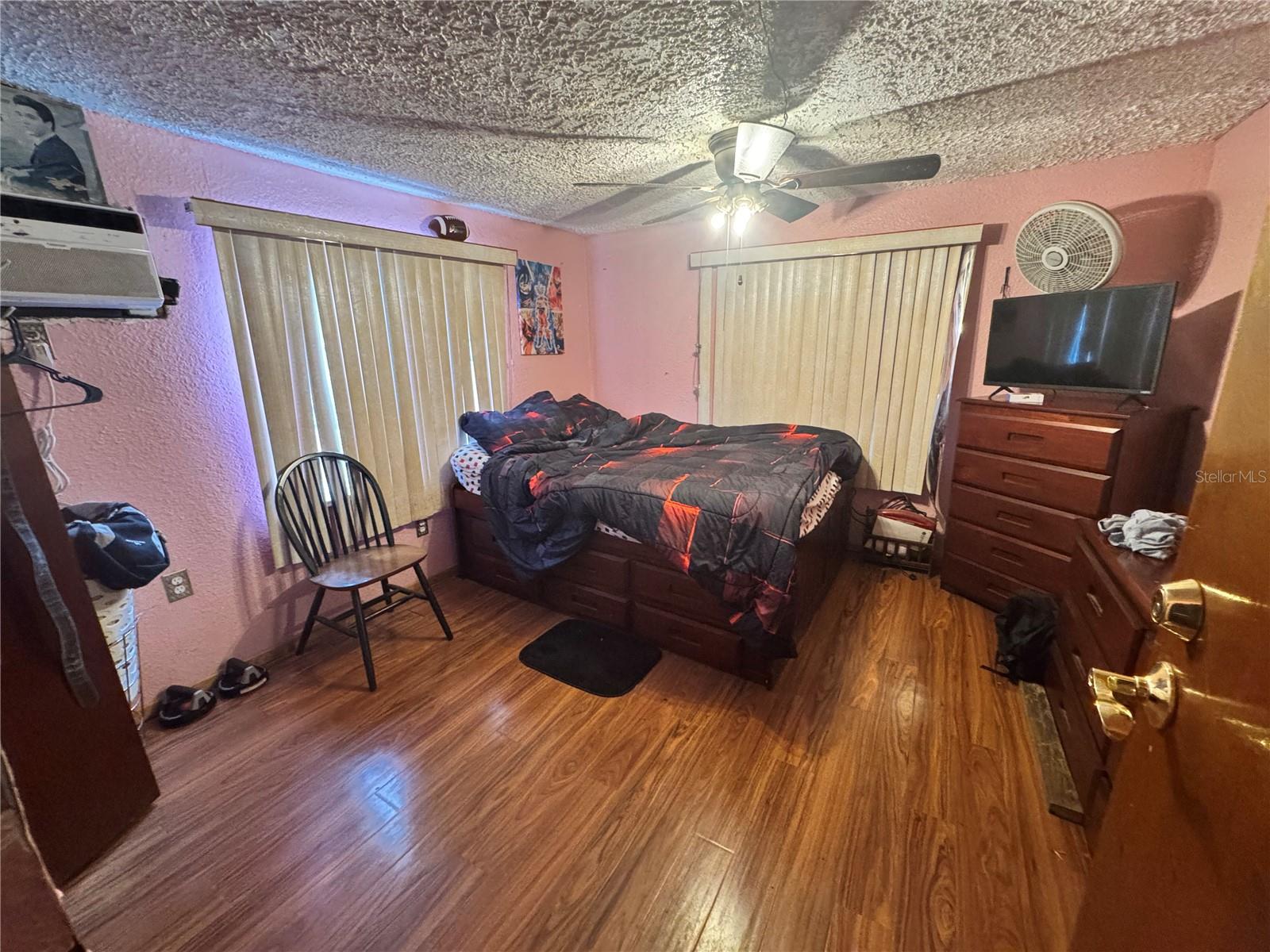 Image 13 of 60 For 17528 Coyote Road