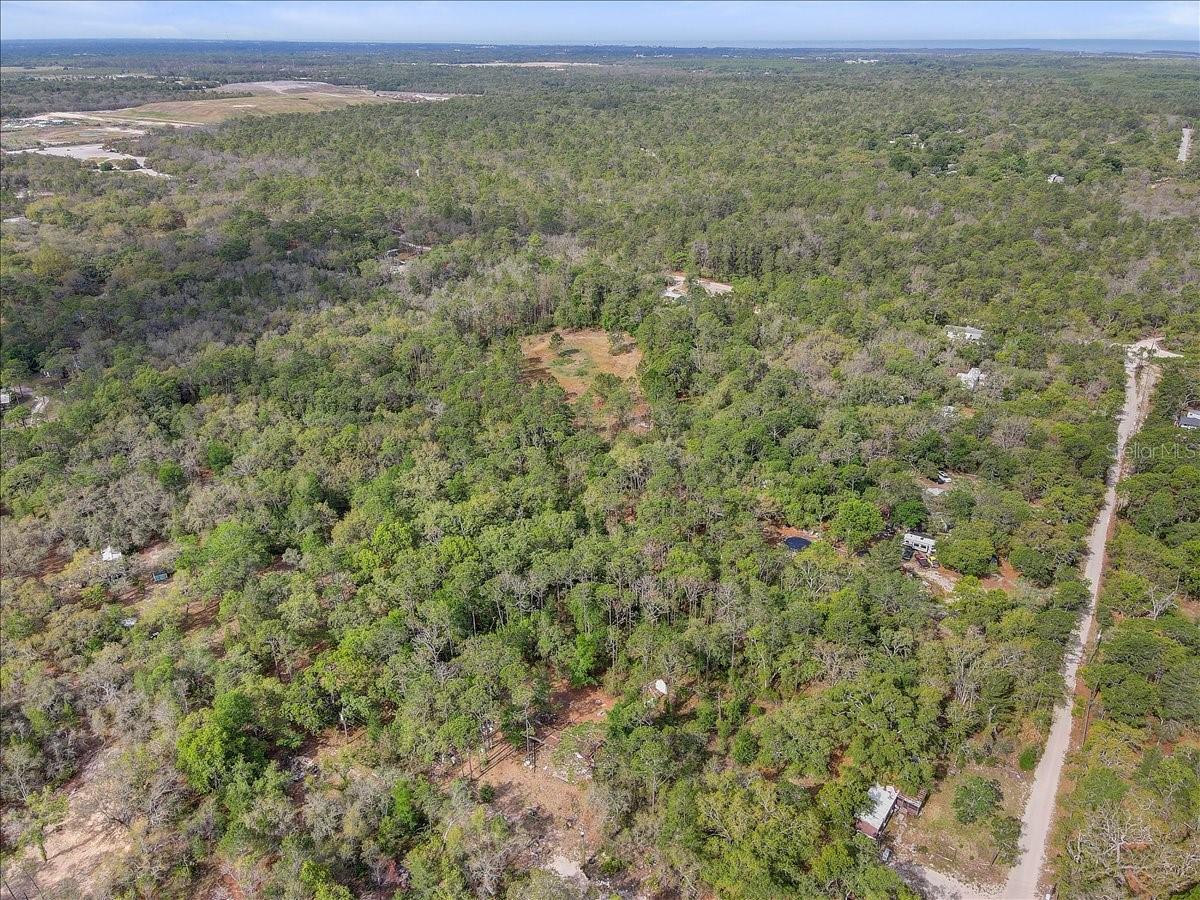 Image 53 of 60 For 17528 Coyote Road