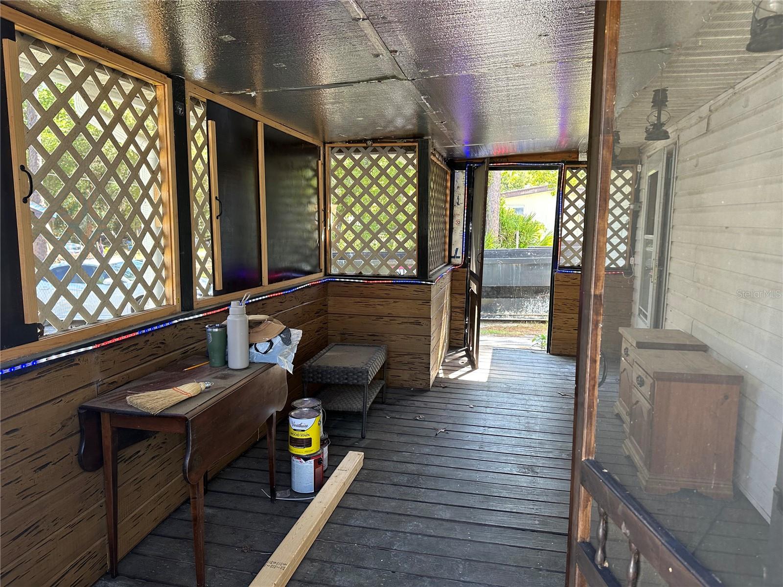 Image 4 of 26 For 8240 Edgehill Court