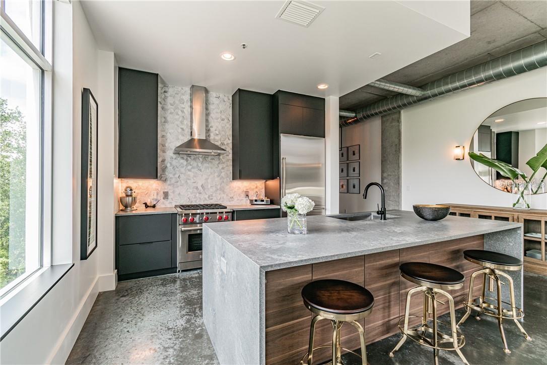 Image 13 of 22 For 101 12th Street 328