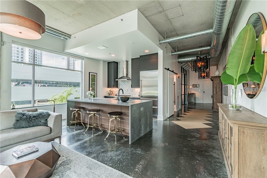 Image 21 of 22 For 101 12th Street 328