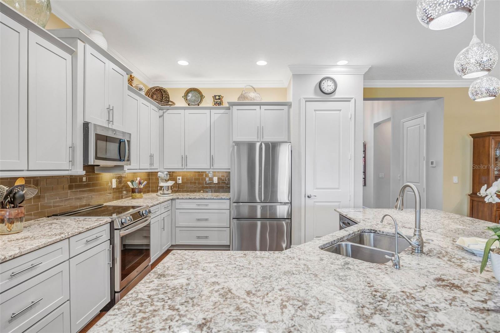 Image 12 of 68 For 2415 Oakwood Preserve Drive