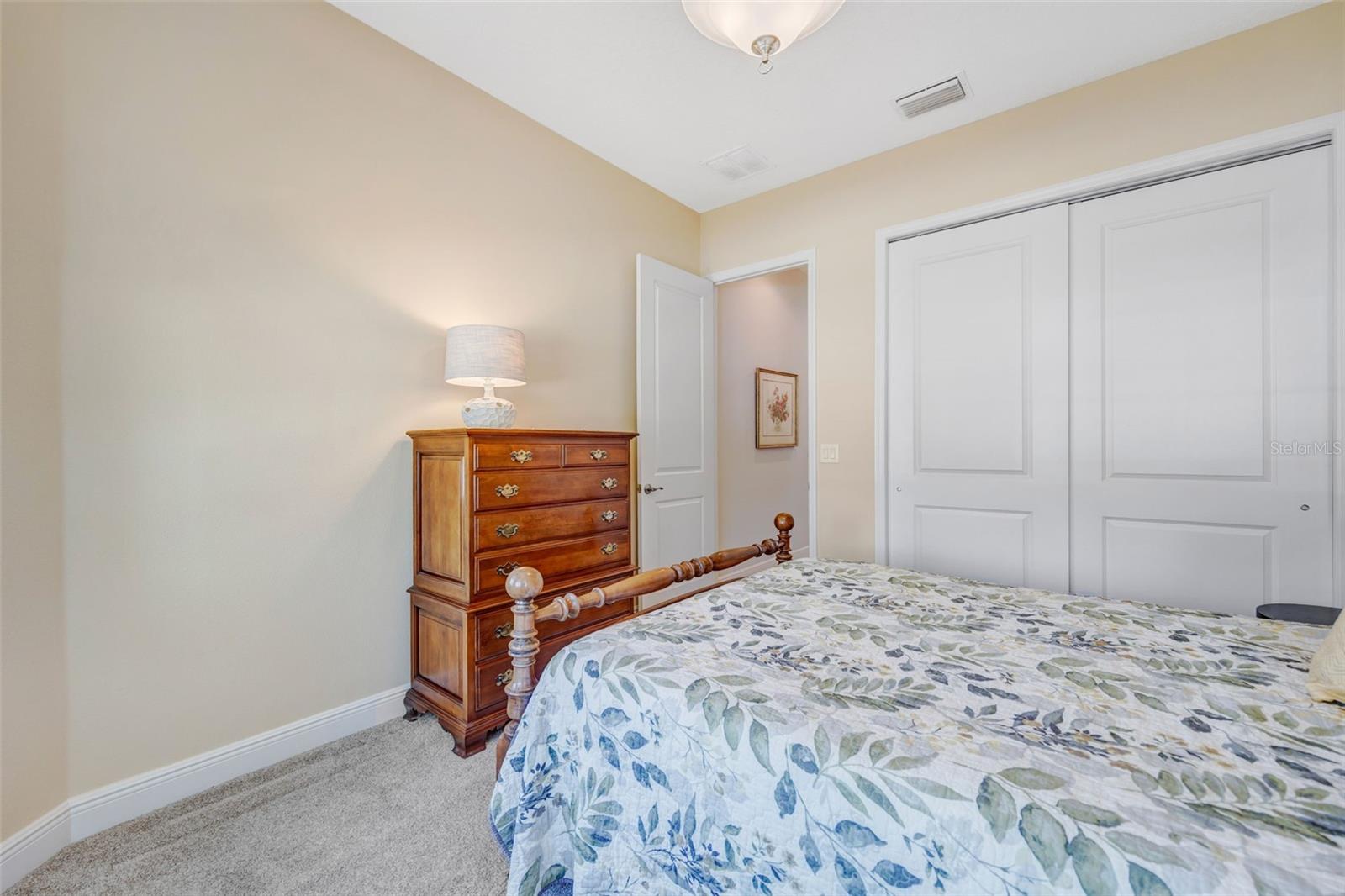 Image 40 of 68 For 2415 Oakwood Preserve Drive