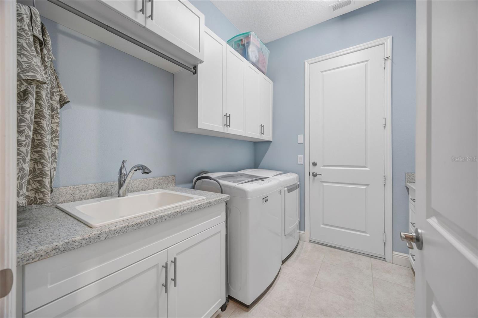 Image 41 of 68 For 2415 Oakwood Preserve Drive