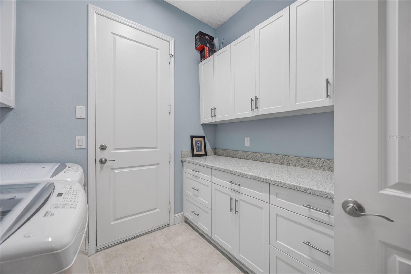 Image 42 of 68 For 2415 Oakwood Preserve Drive