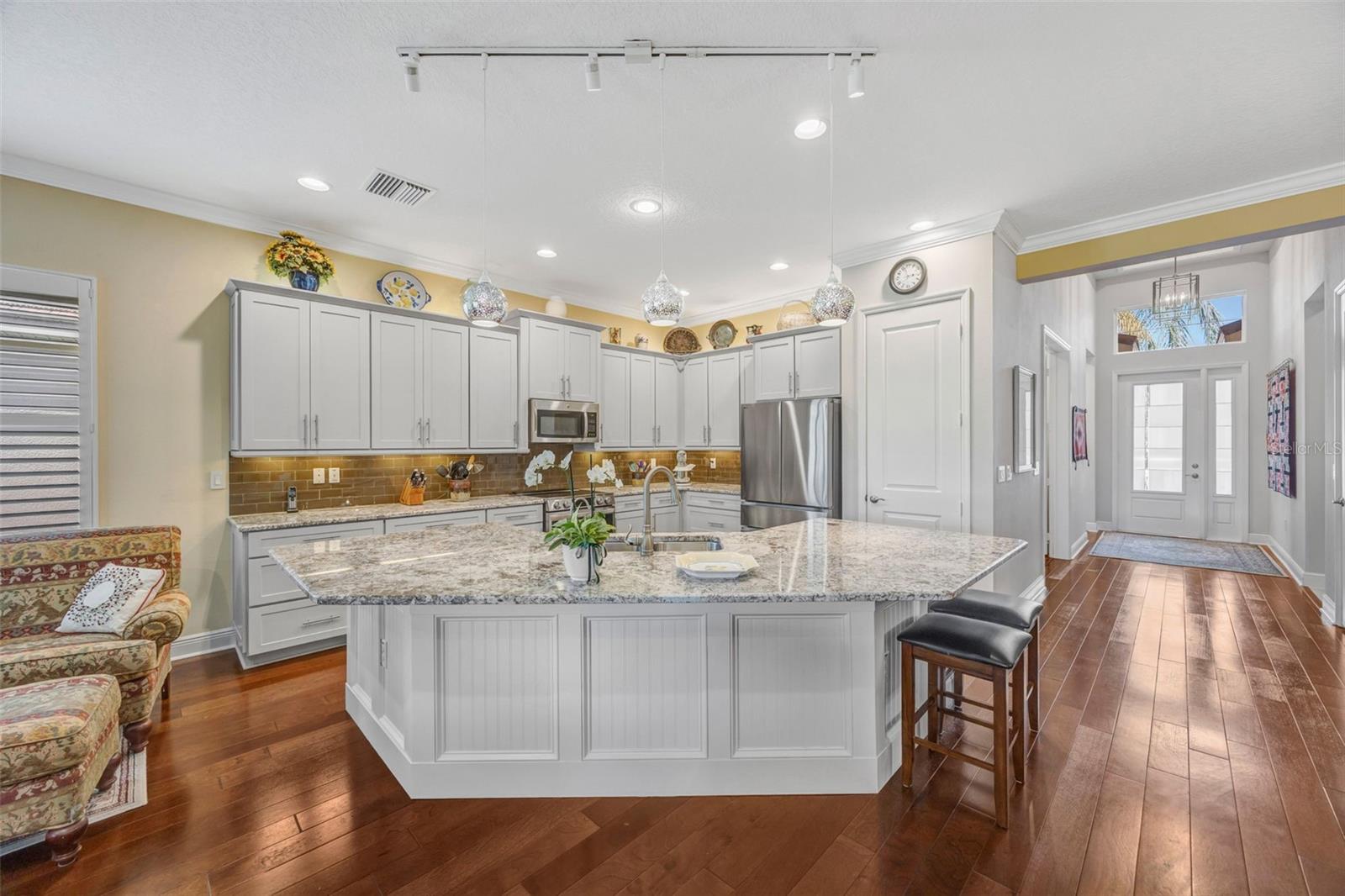 Image 5 of 68 For 2415 Oakwood Preserve Drive