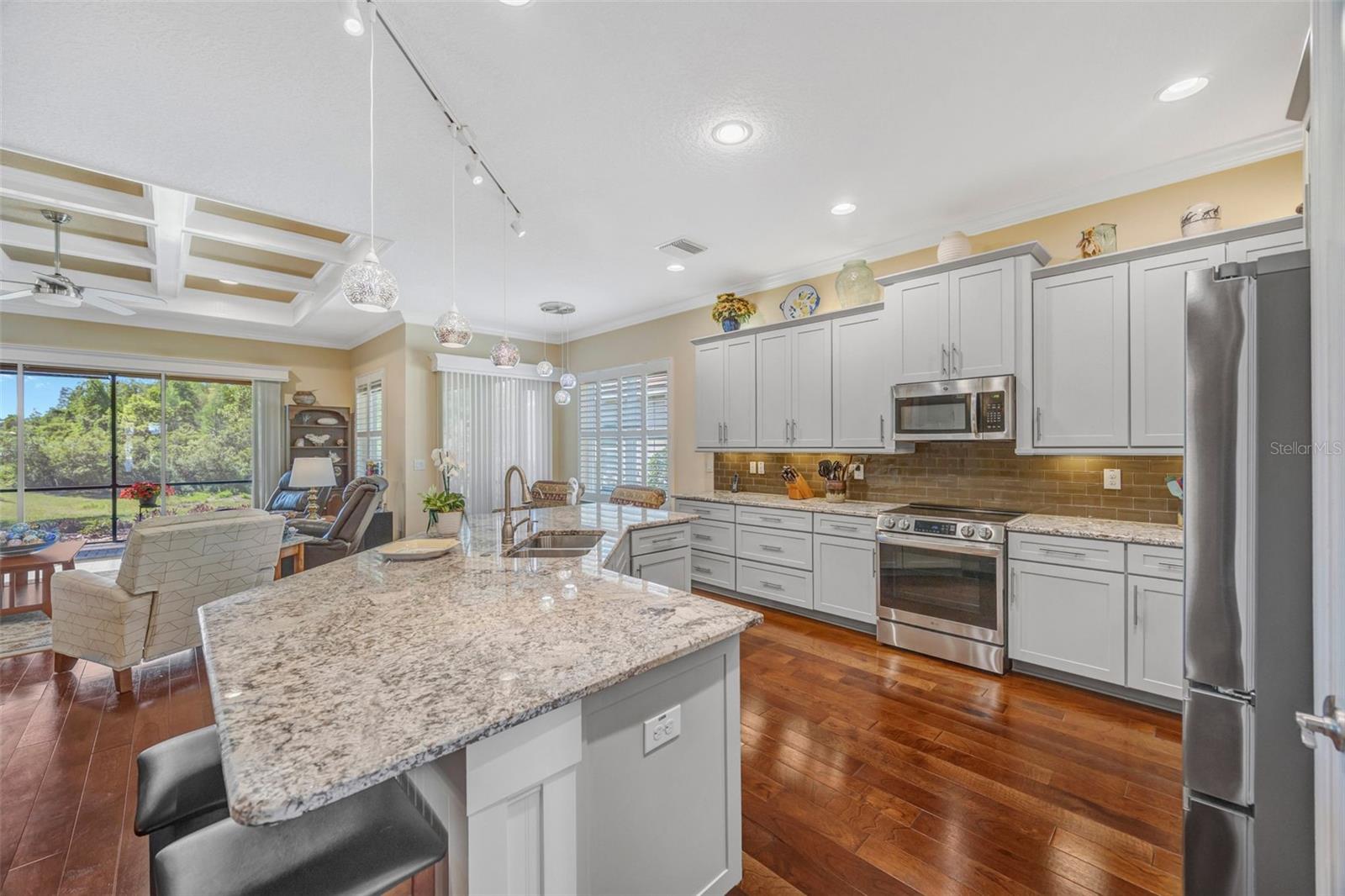 Image 8 of 68 For 2415 Oakwood Preserve Drive