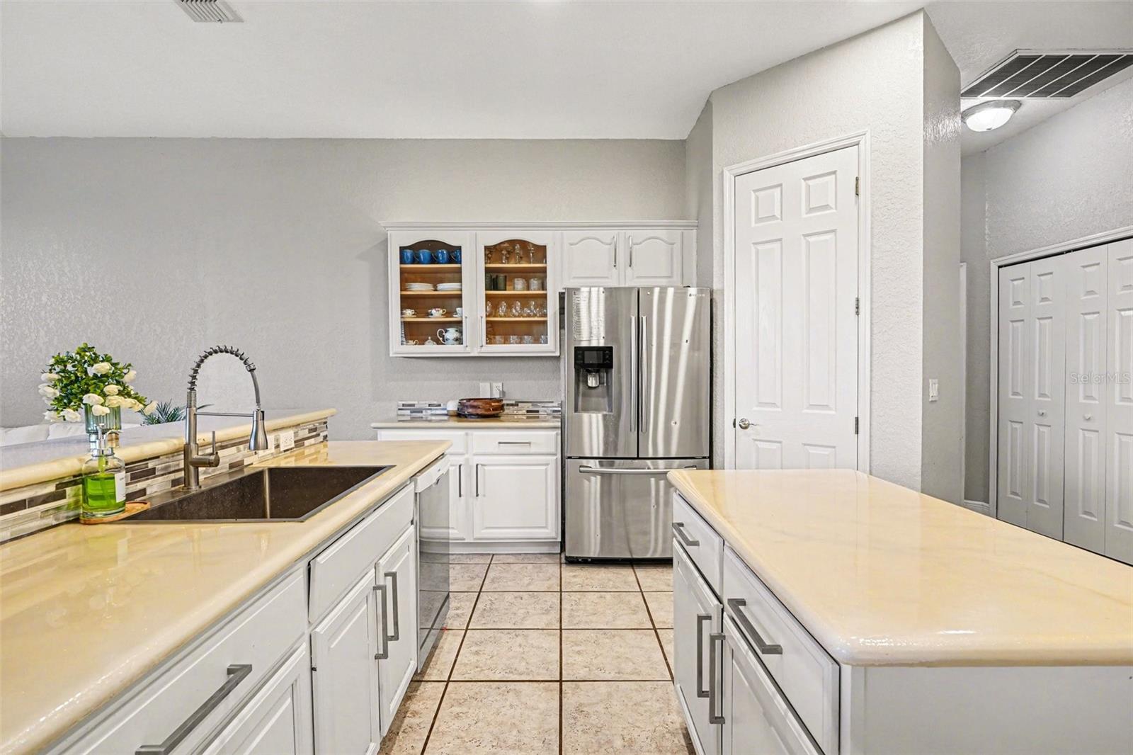 Image 12 of 43 For 3085 Landings Court