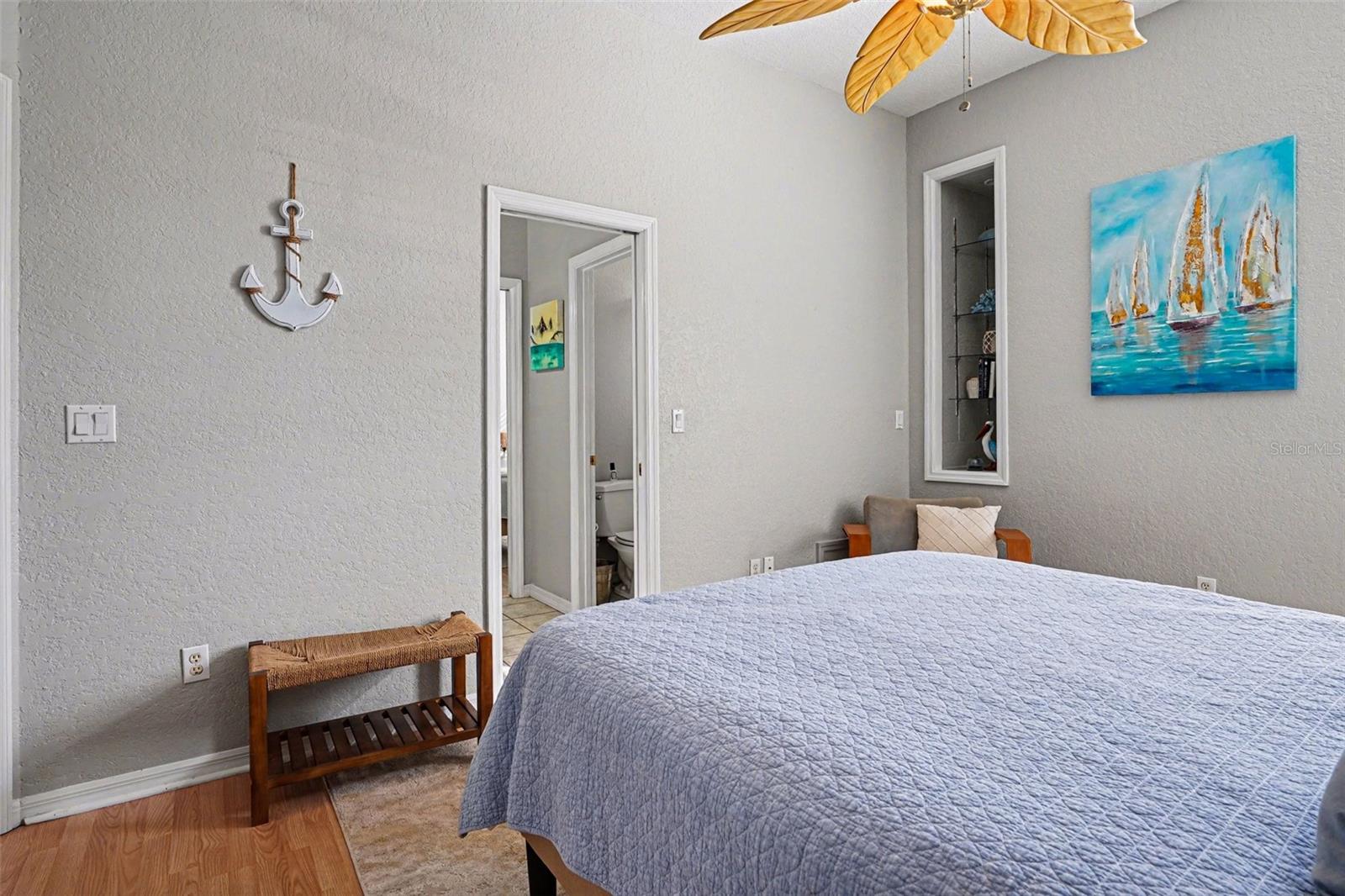 Image 16 of 43 For 3085 Landings Court