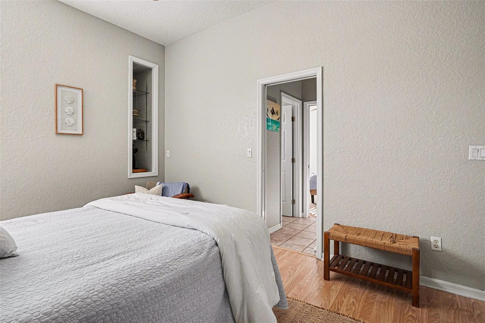 Image 20 of 43 For 3085 Landings Court