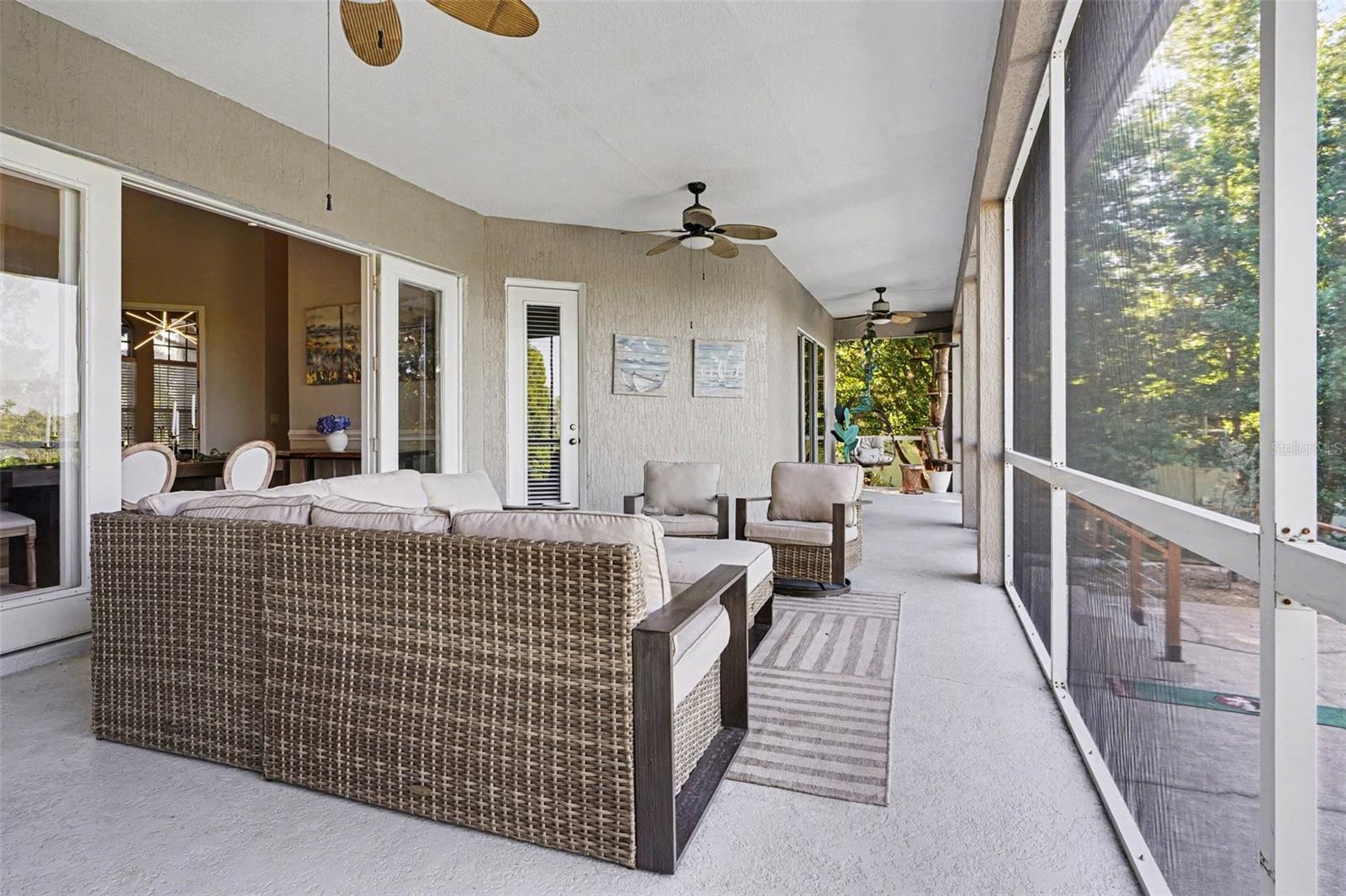 Image 29 of 43 For 3085 Landings Court