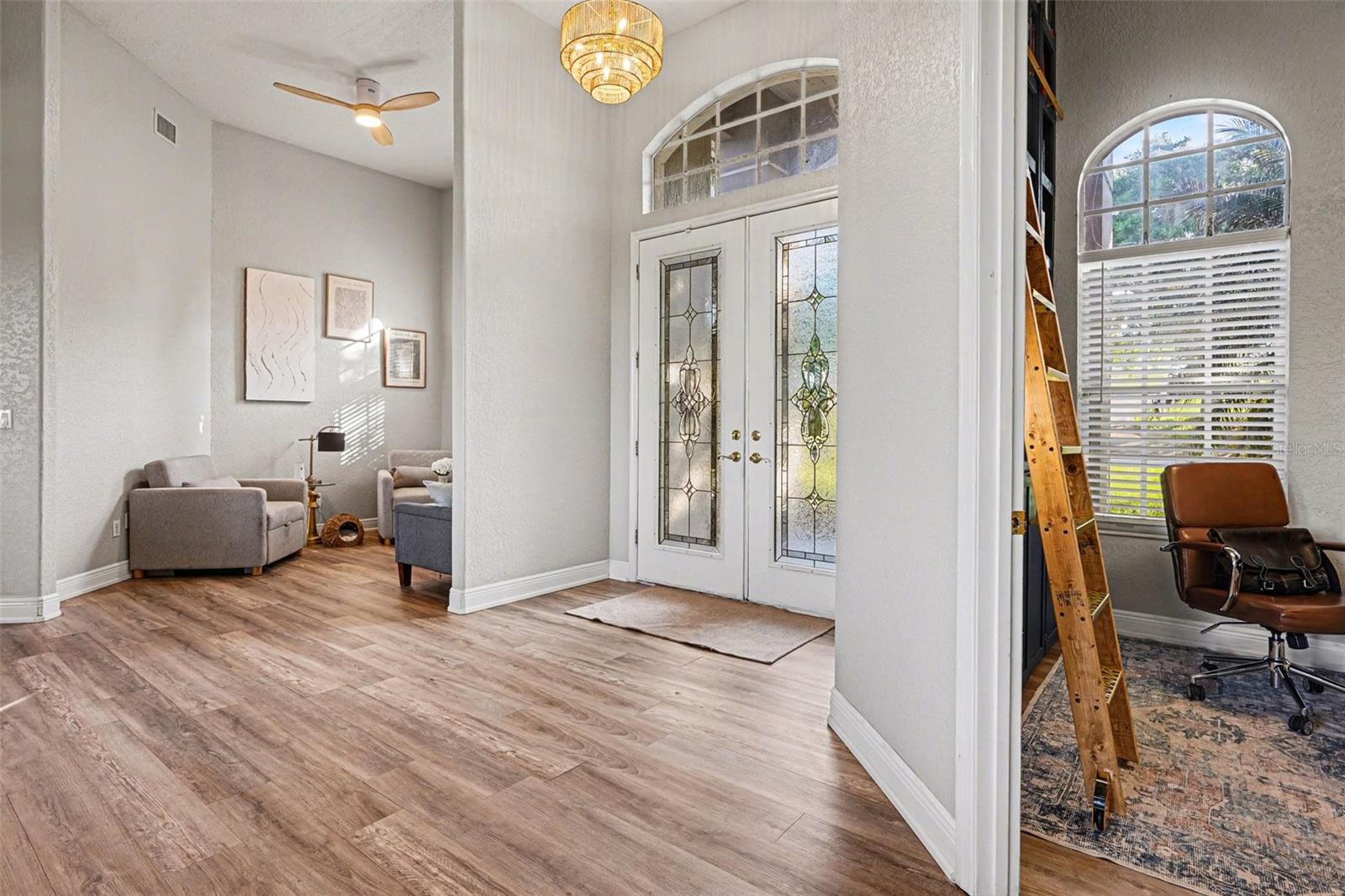 Image 4 of 43 For 3085 Landings Court