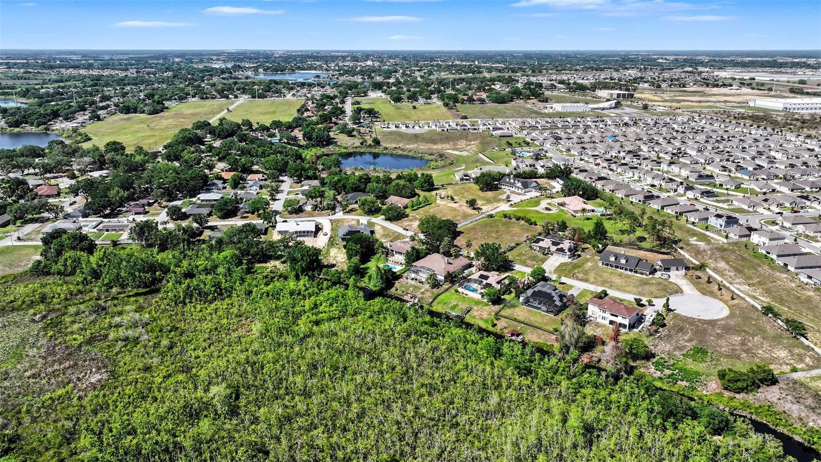 Image 40 of 43 For 3085 Landings Court