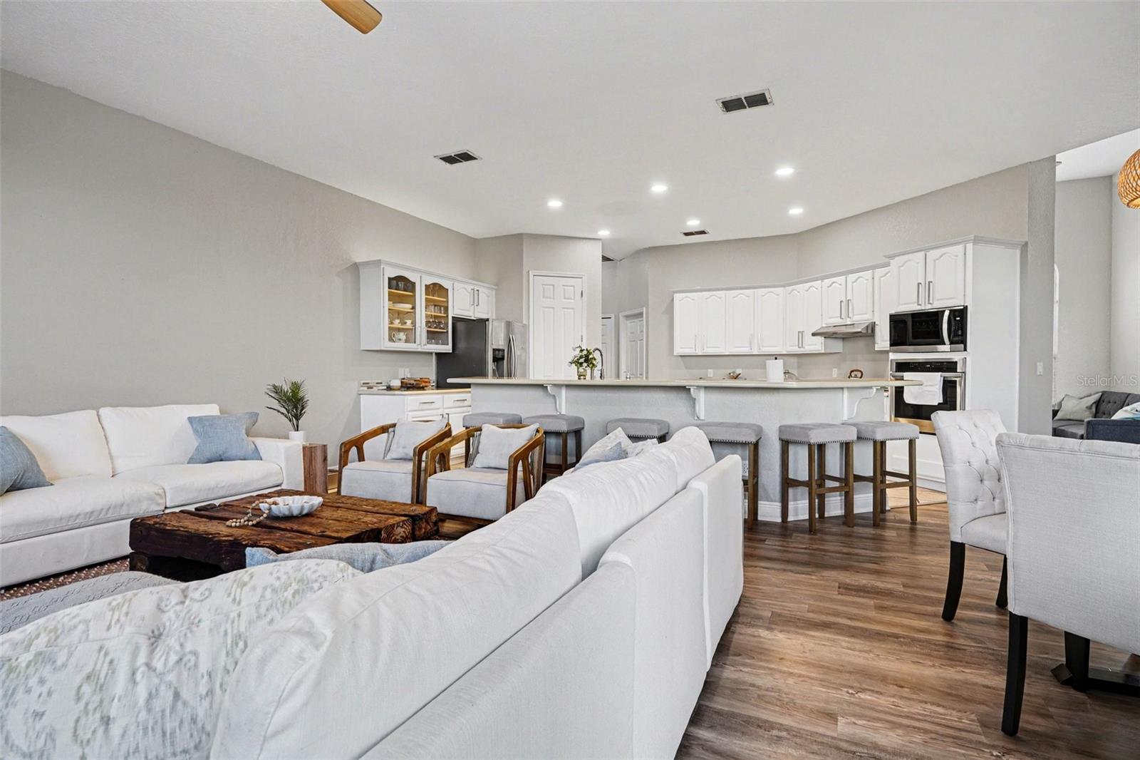 Image 8 of 43 For 3085 Landings Court