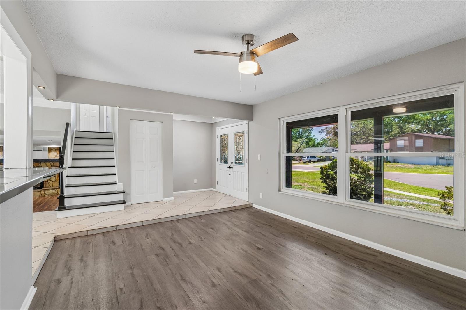 Image 12 of 69 For 7111 Gateway Court