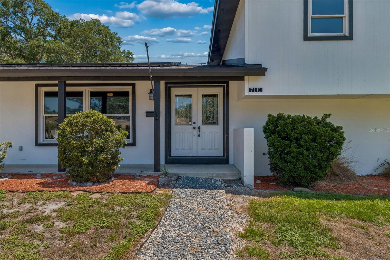 Image 5 of 69 For 7111 Gateway Court