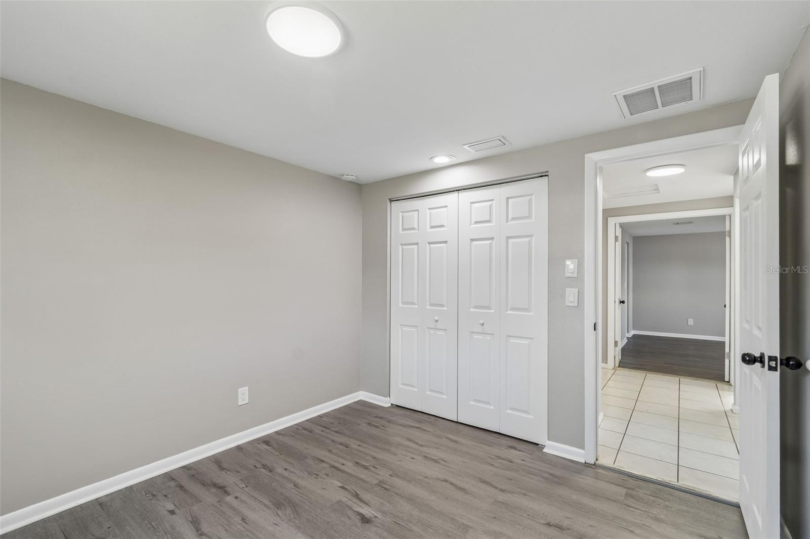 Image 51 of 69 For 7111 Gateway Court