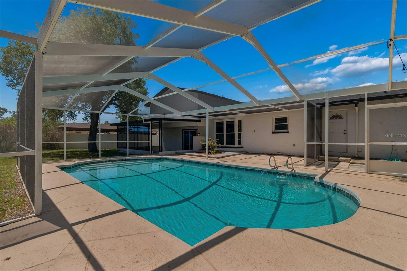 Image 55 of 69 For 7111 Gateway Court