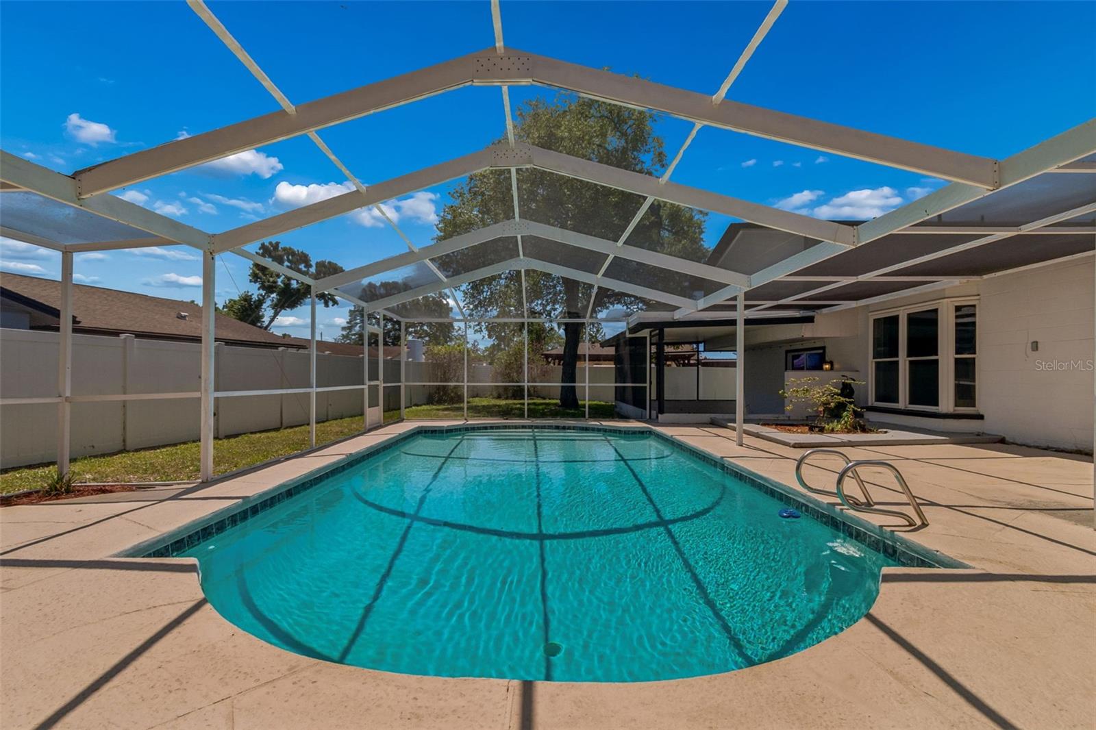 Image 56 of 69 For 7111 Gateway Court