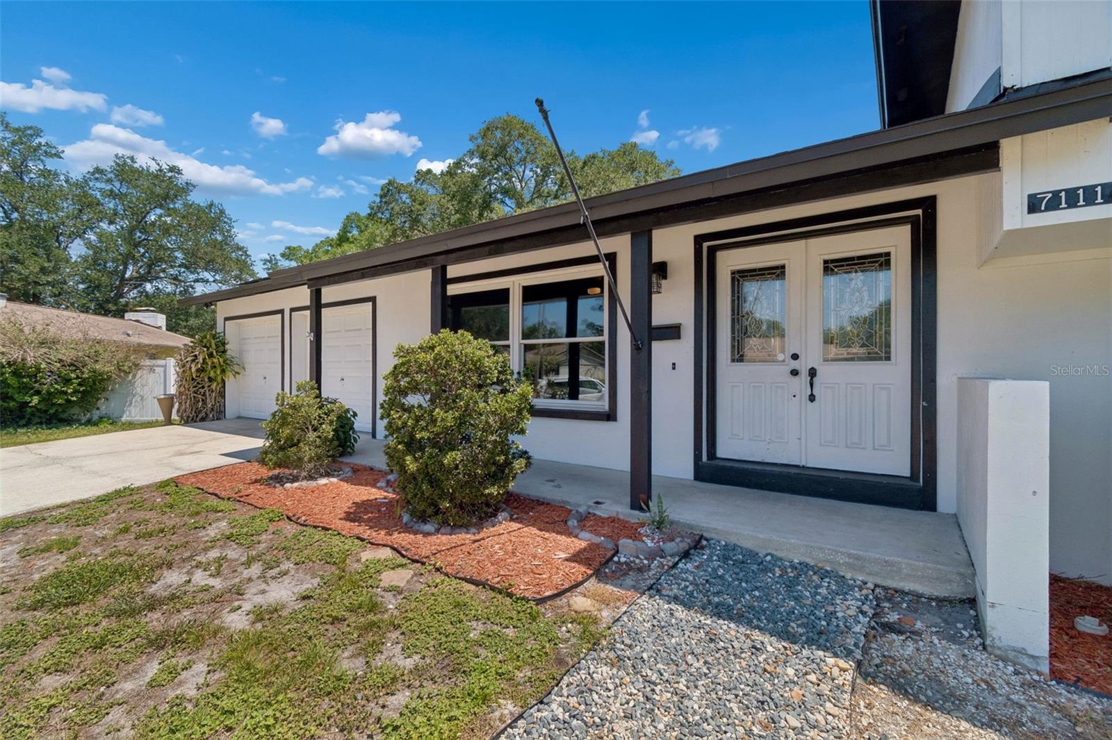 Image 6 of 69 For 7111 Gateway Court