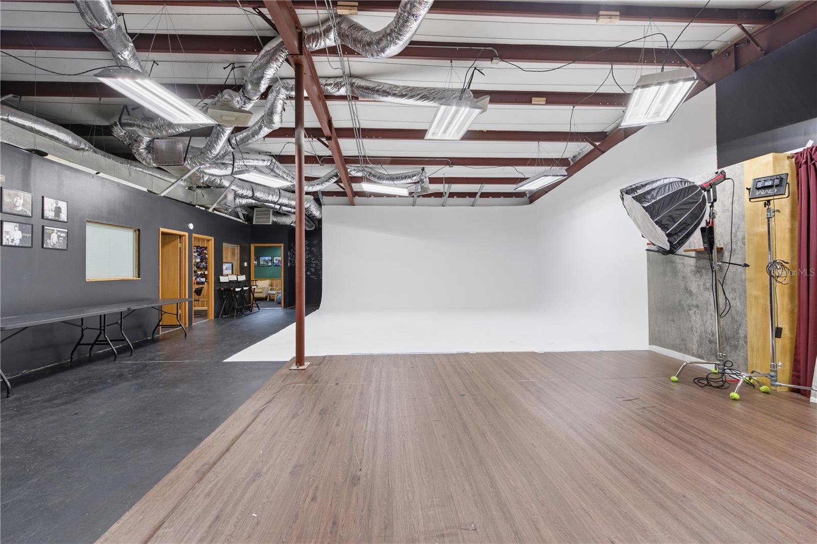 Image 11 of 46 For 1170 Gould Street