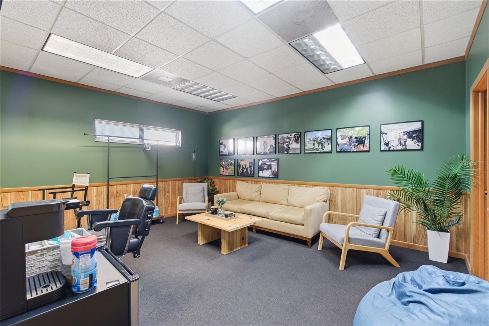 Image 18 of 46 For 1170 Gould Street