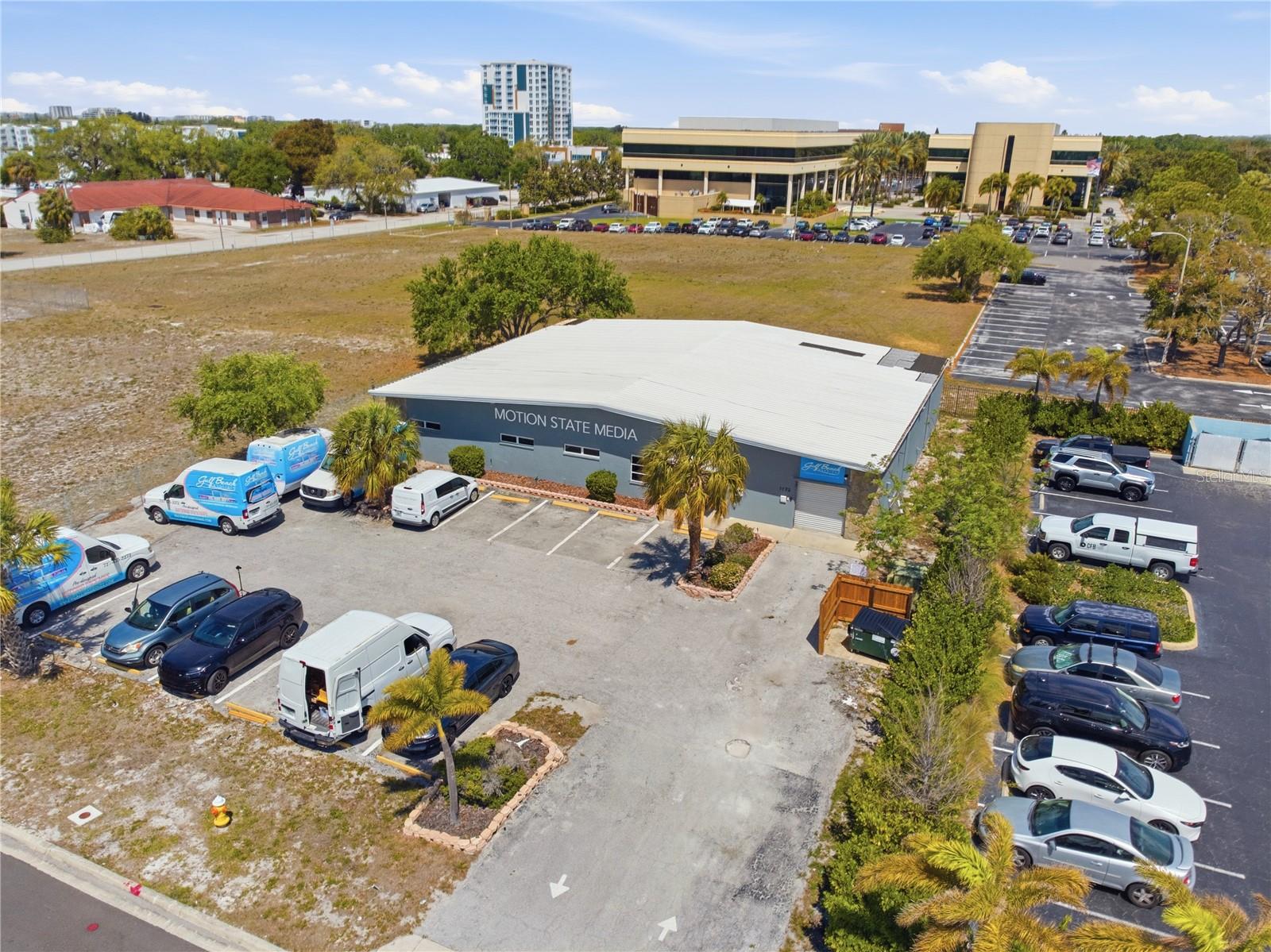 Image 2 of 46 For 1170 Gould Street