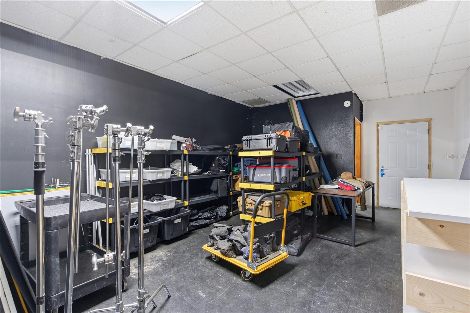 Image 33 of 46 For 1170 Gould Street