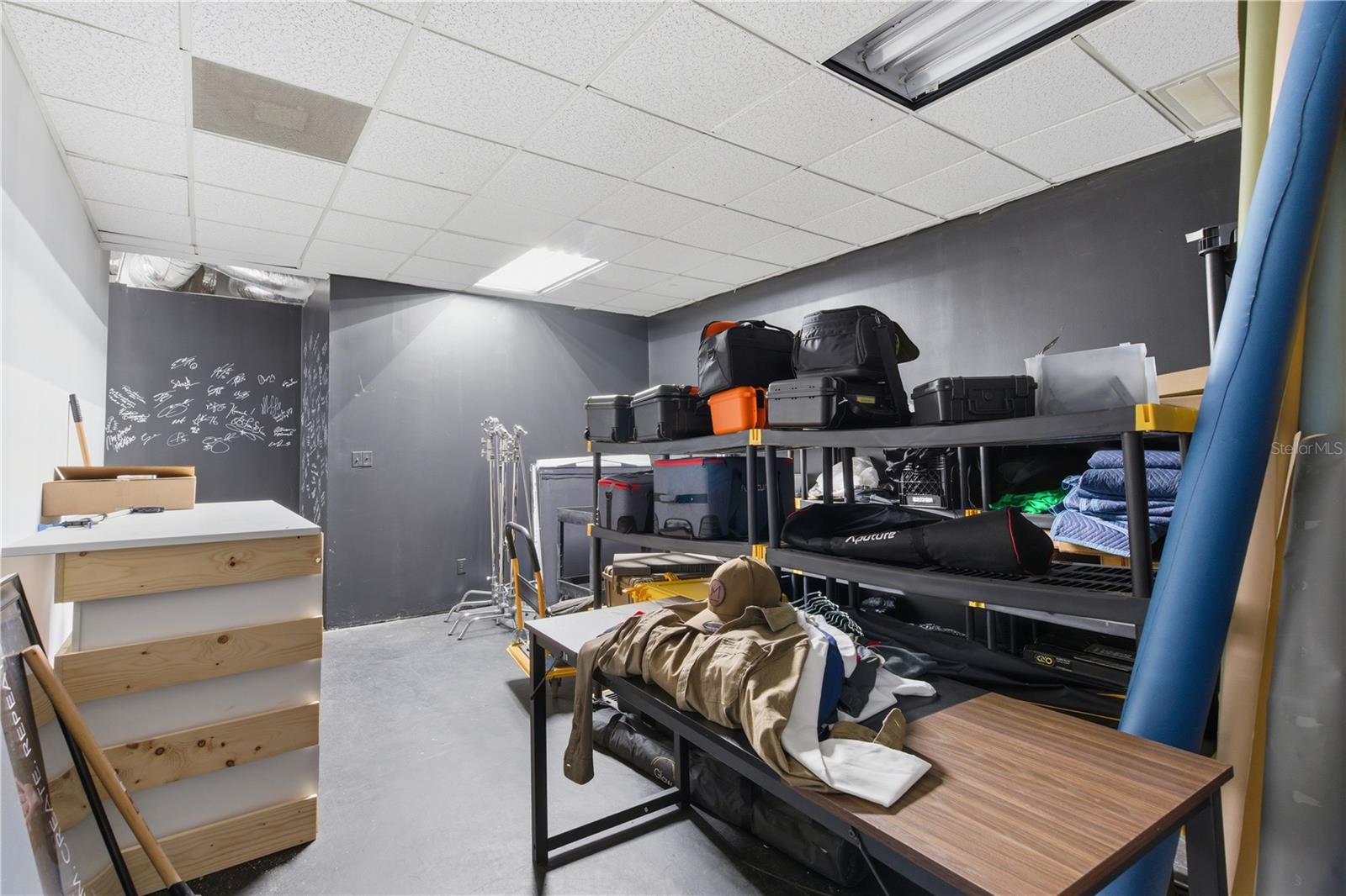 Image 34 of 46 For 1170 Gould Street