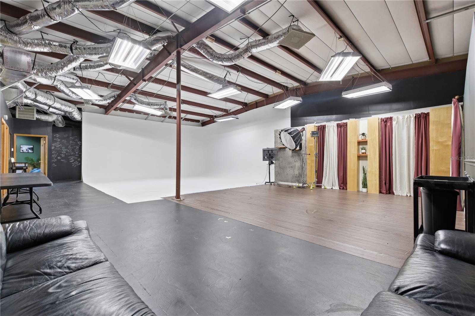 Image 8 of 46 For 1170 Gould Street