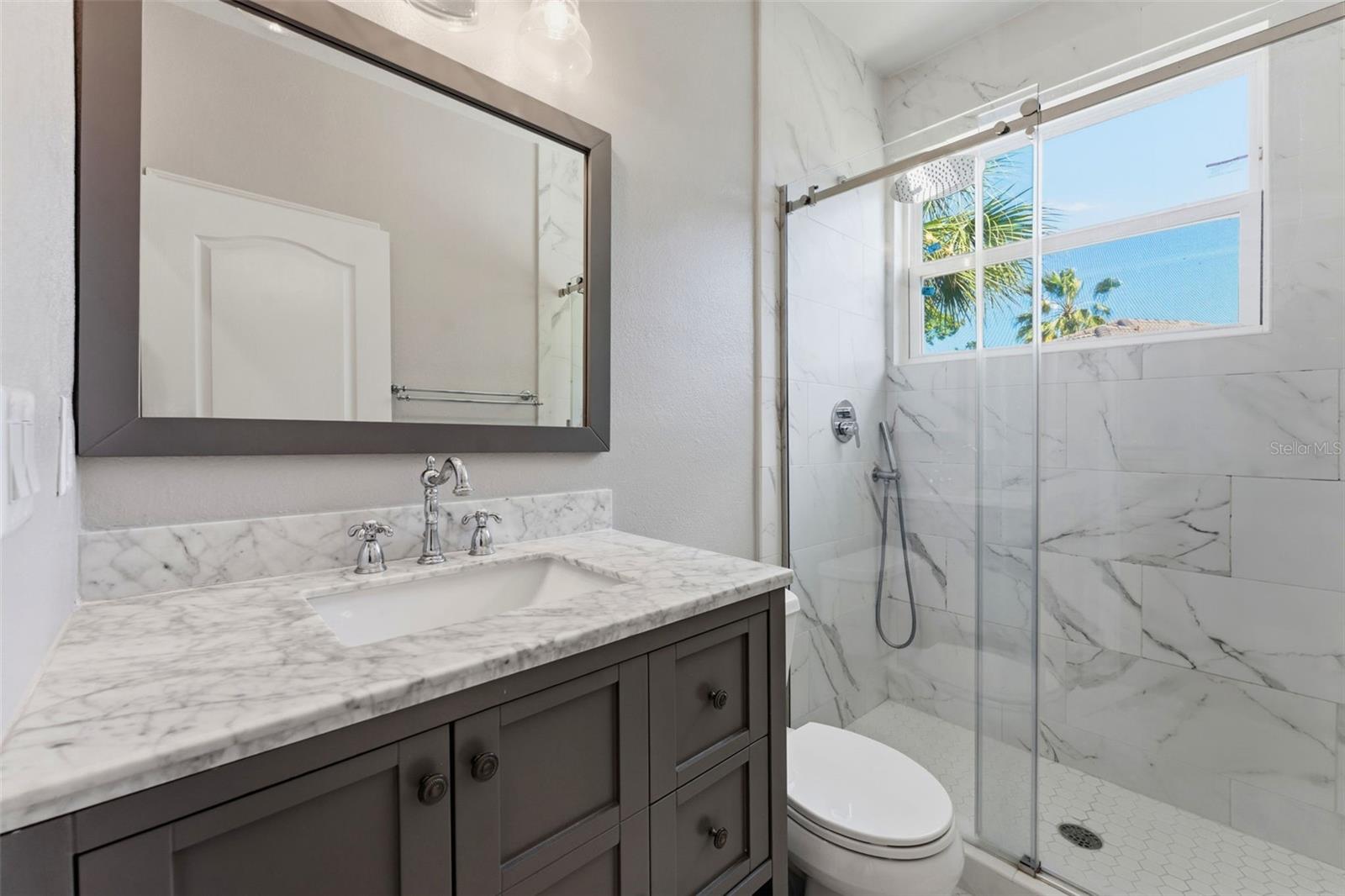 Image 23 of 50 For 1022 Normandy Trace Road