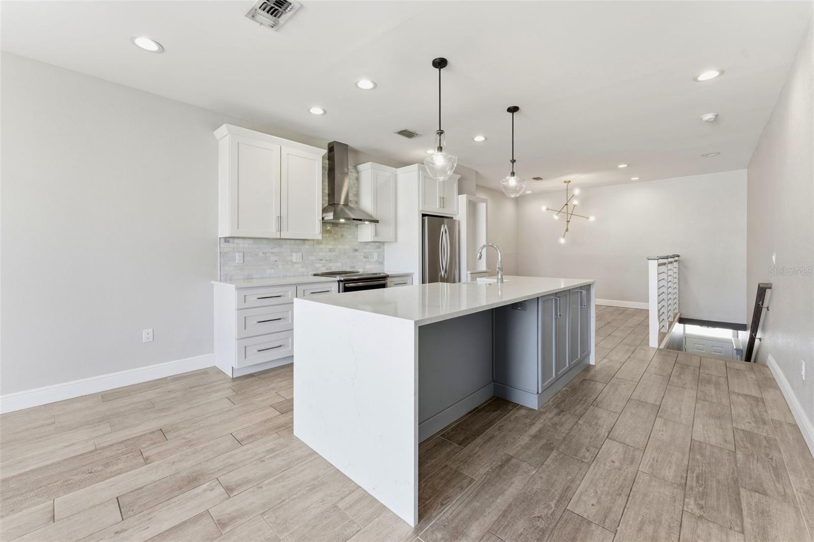 Image 3 of 50 For 1022 Normandy Trace Road