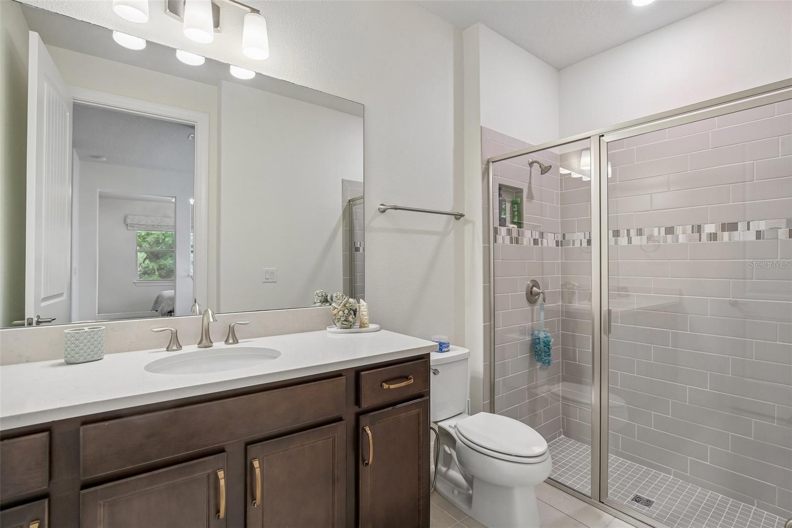 Image 23 of 71 For 11054 Sundrift Drive