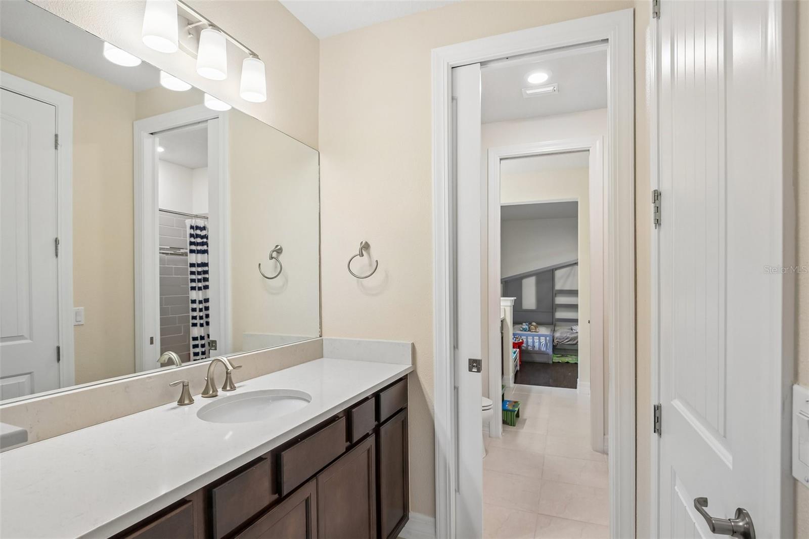 Image 30 of 71 For 11054 Sundrift Drive