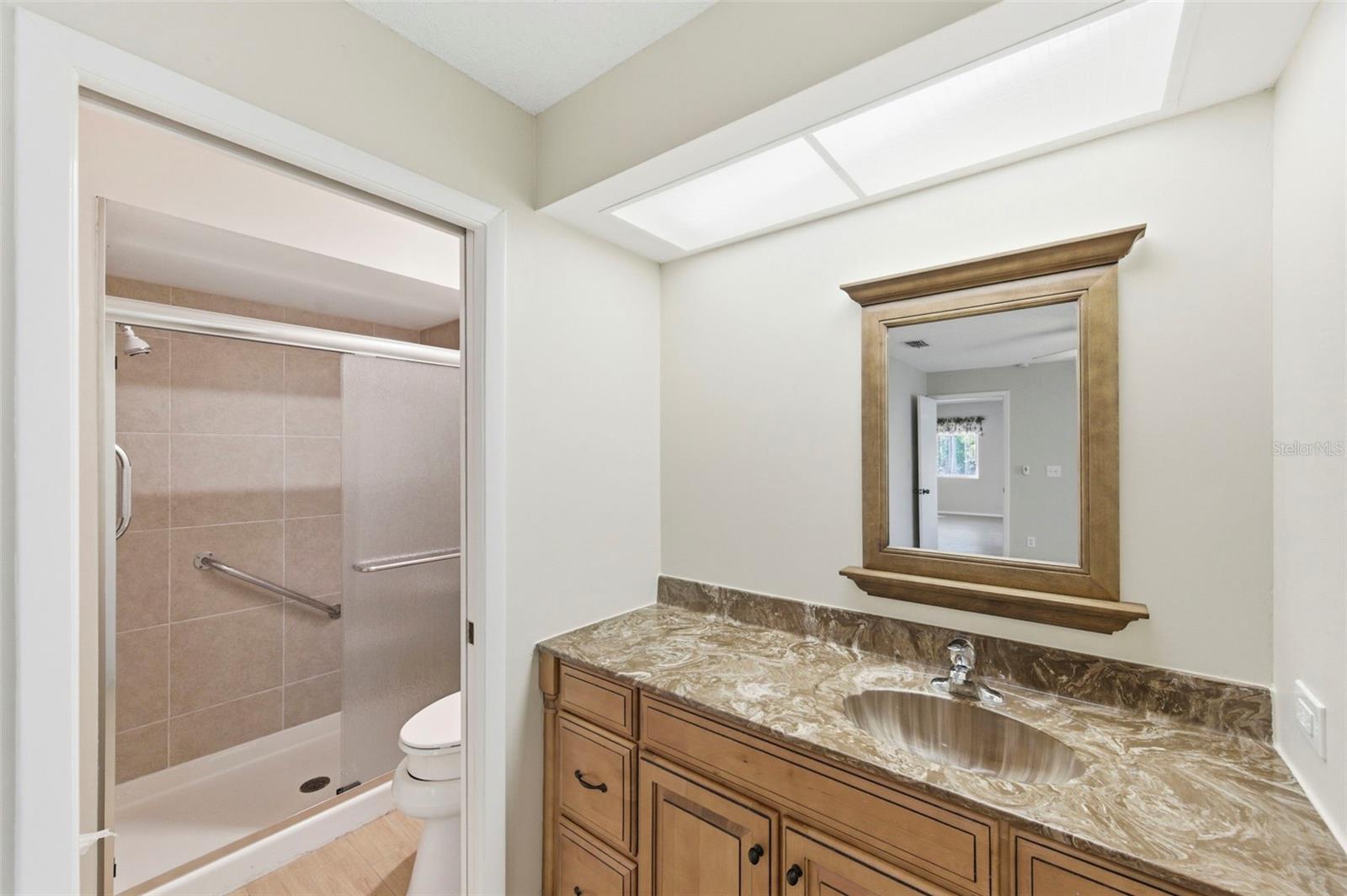 Image 14 of 33 For 2210 Sequoia Drive